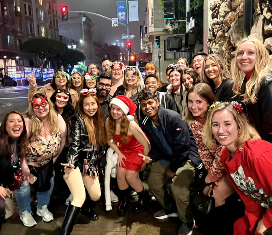 SF Pub Crawl and Clubbing Experience - Nob Hill and Union Square after dark