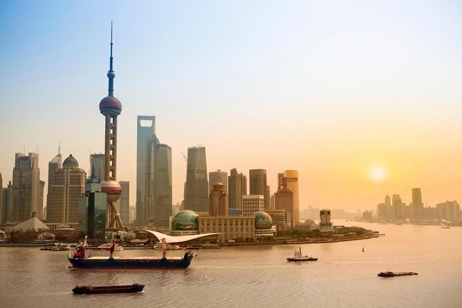 Shanghai Authentic Dinner and Night River Cruise with Rooftop Bar Hopping Option - Key points to know before booking