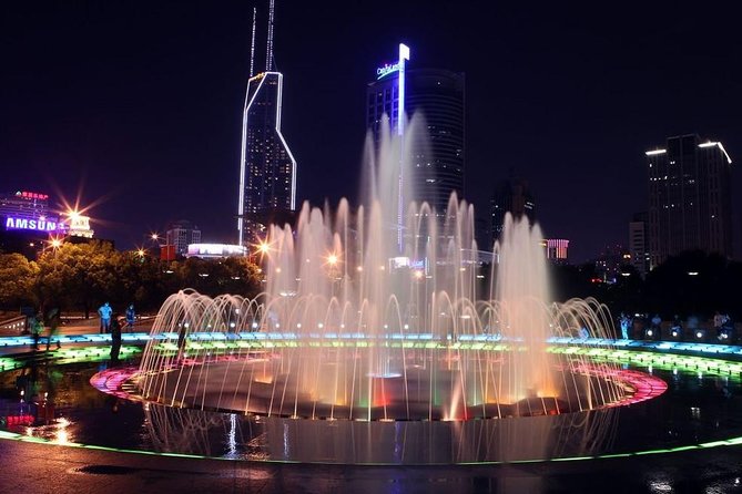 Shanghai Authentic Dinner and Night River Cruise with Rooftop Bar Hopping Option - Should you book this Shanghai night tour?