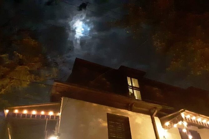 Spirits with the Spirits haunted pub crawl - drinks included - Group size, pace, and comfort