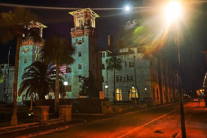 St. Augustine's Booze & Boos Haunted Pub Crawl - The Tini Martini Bar adds cocktail history