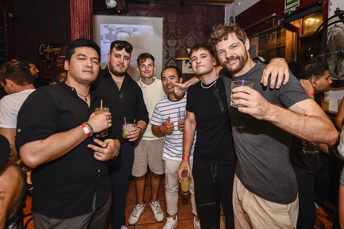 Stockholm: The Original Pub Crawl with Shots + VIP Club Access - The guide can make or break the night