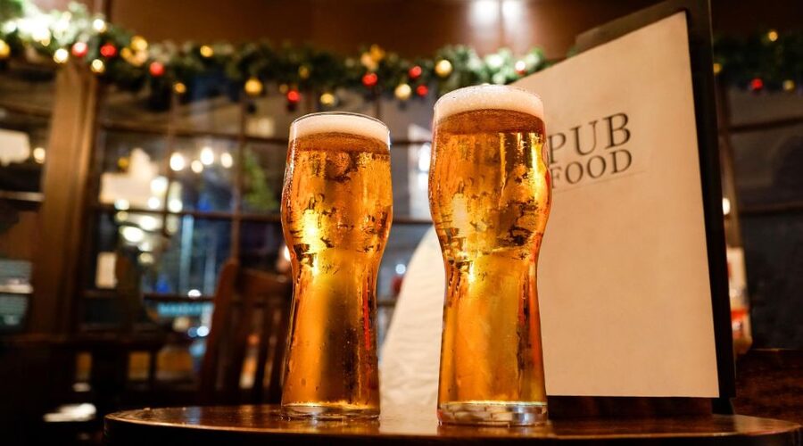 Swedish Beer Tasting Tour in Stockholm Old Town Pubs - Beer portions, pacing, and what you actually drink