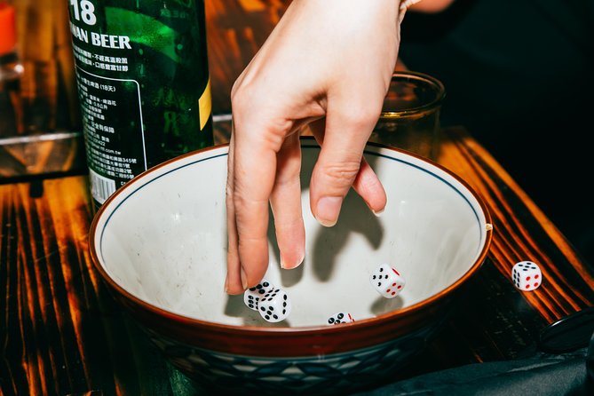 Taipei Nightlife: Taipei Pub Crawls (2 Different Routes) - Why the social side works well for solo visitors