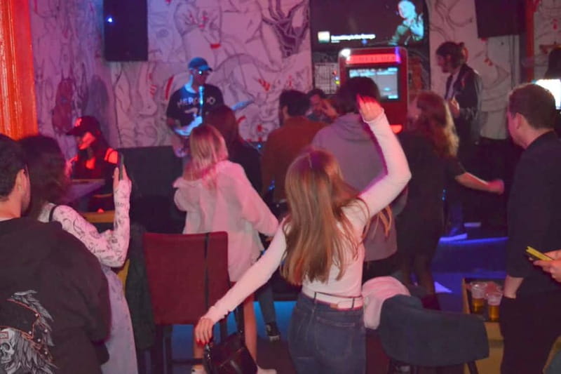 Tbilisi: City Pub Crawl with welcome shots in game format - Games that help strangers become a group