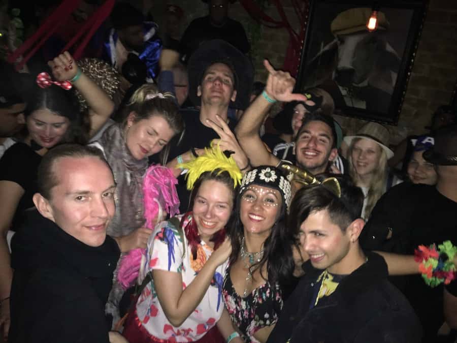 Tel Aviv: Pub Crawl with 4 Stops and Free Shots - Four Stops, Four Different Moods