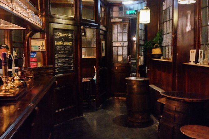 The Haunted Pubs of Old London: Small Group Tour - The Rising Sun and the Resurrection Men
