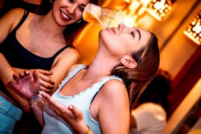 The Original Athens Pub Crawl - Free shots and drink offers: what your $12 covers