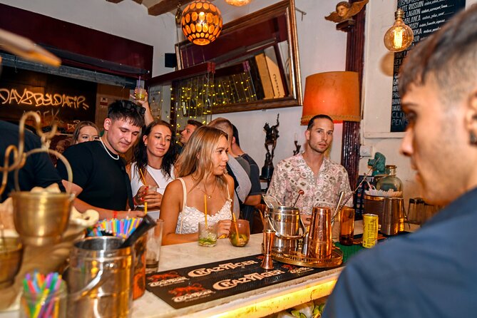 The Original Hamburg Pub Crawl Sex & Crime St. Pauli Tour - What the host adds to the evening