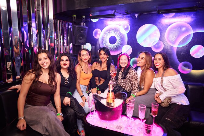 The Original Shoreditch Pub Crawl - Free entry, shots, and drink discounts