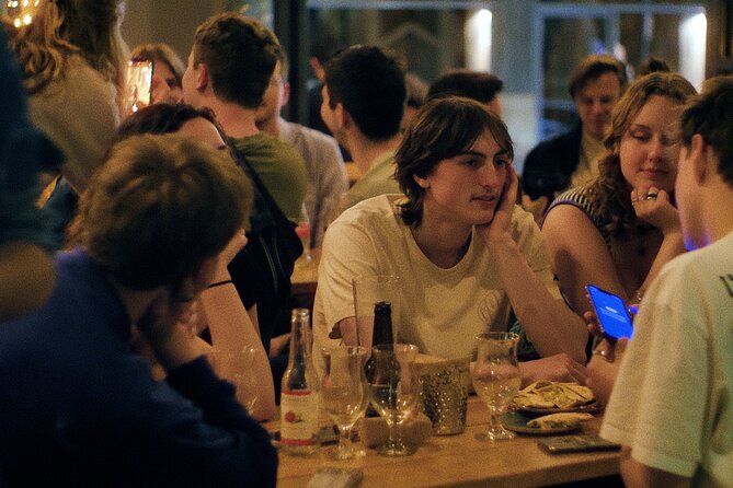 Thursday & Friday Night Pub Crawl for Professionals in Athens - Rumble in the Jungle rewards a guide who knows the way