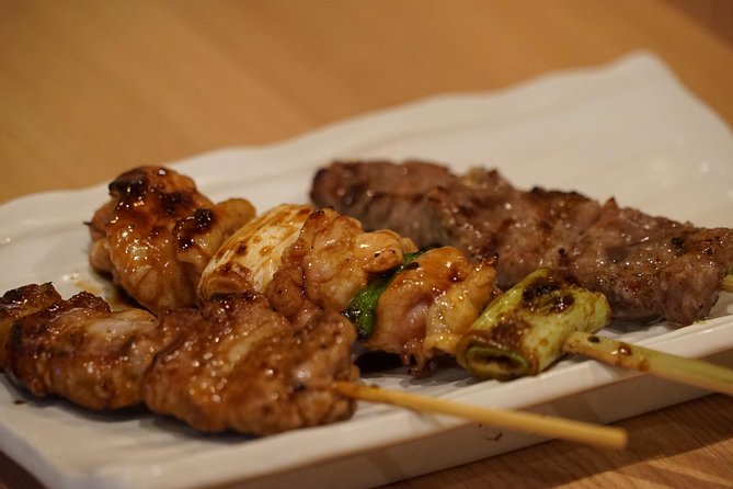 Tokyo Bar Hopping Tour in Shinjuku (All-You-Can-Drink + Dinner) - What all-you-can-drink really means here