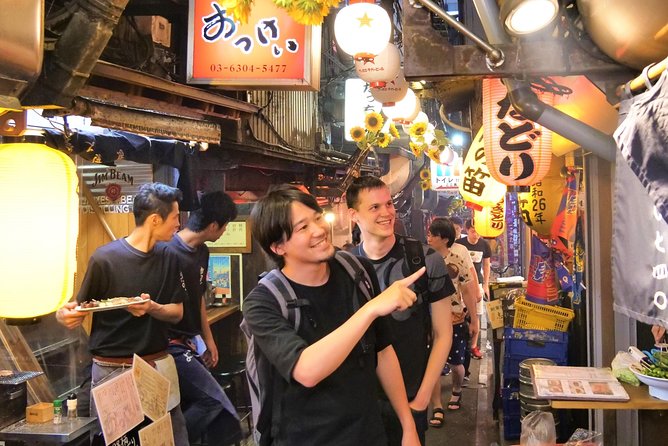 Tokyo Bar Hopping Tour in Shinjuku (All-You-Can-Drink + Dinner) - Group size, timing, and who will enjoy it