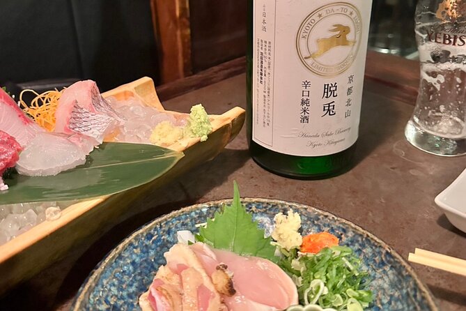 Tokyo: Private Shibuya Bar Crawl Tour -3 Drinks & Local Foods- - A walk through Shibuya Crossing