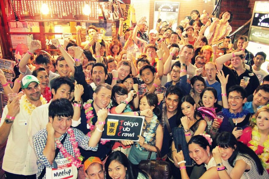 Tokyo: Pub Crawl and Bar Tour - Why this Roppongi night works for solo visitors