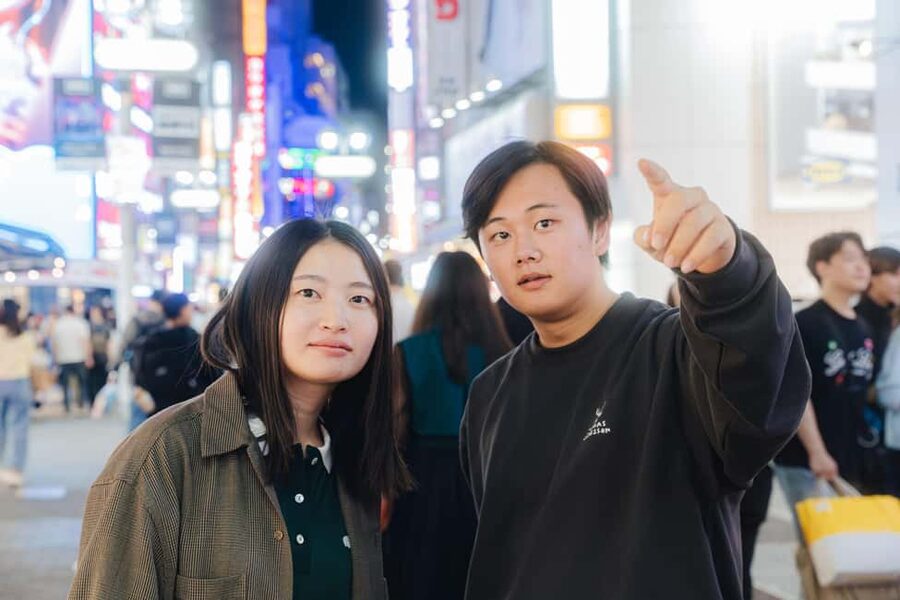 Tokyo: Shibuya Bar-hopping Night tour - Simple timing and cancellation advice