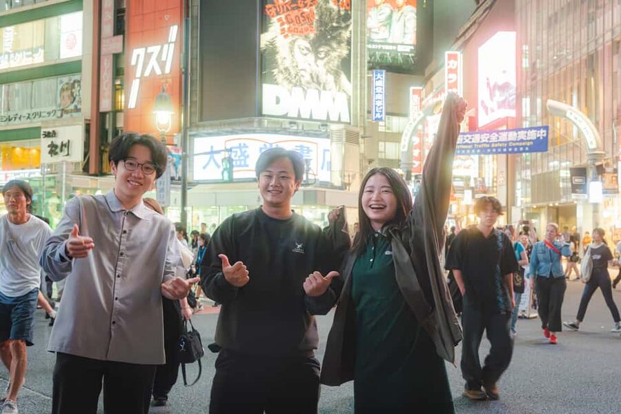 Tokyo: Shibuya Bar-hopping Night tour - Second stop: 45 minutes on Yumeji Street