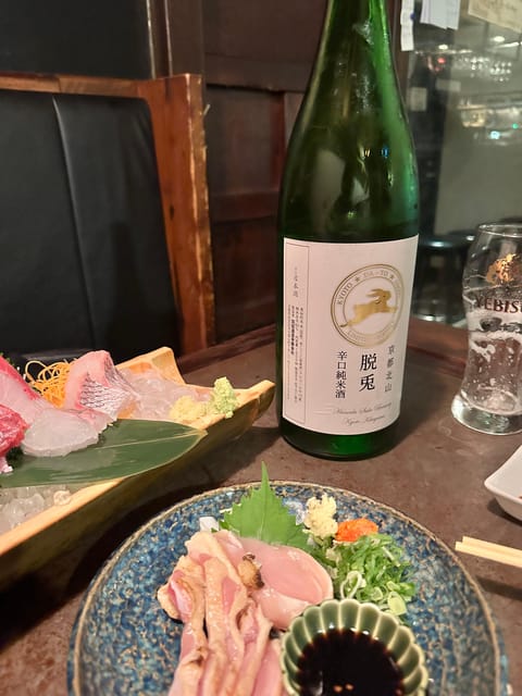 Tokyo: Shibuya Bar-hopping Night tour - Final stop: one hour at a local bar