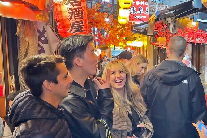 Tokyo: Shinjuku Bar Hopping & Night Walking Tour - Golden Gai: tiny bars and a personal welcome