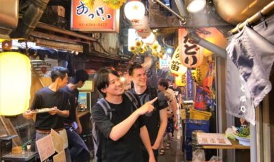 Tokyo: Shinjuku Bar Hopping with All-You-Can-Drink & Dinner