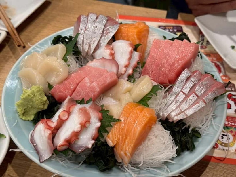 Tokyo: Shinjuku Golden Gai Bar Hopping Night Tour - What you may eat, and what you should plan afterward