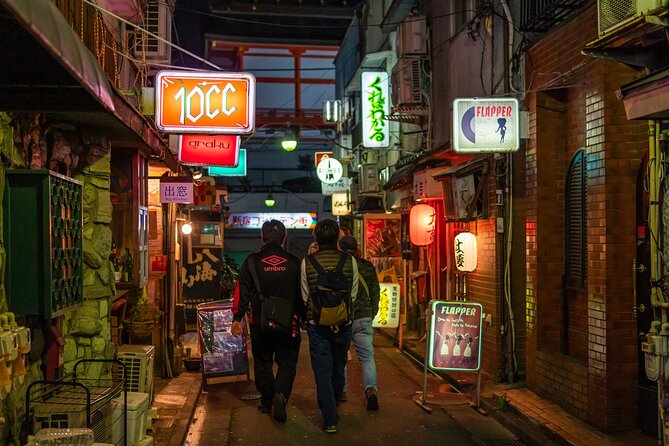 Tokyo: Shinjuku Golden Gai Bar Hopping that only locals know - Key points to know before booking