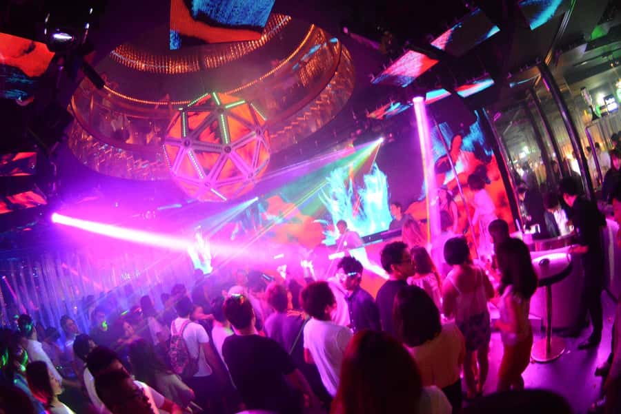 Tokyo:Shinjuku Ni-chome LGBTQ+ Bar Hopping Tour with Guide - Why the cultural background matters