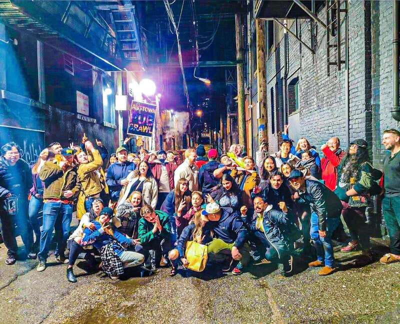 Vancouver: Gastown Pub Crawl - What This Gastown Night Is Really About