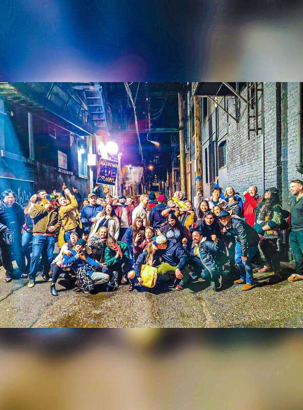 Vancouver: Gastown Pub Crawl - Staying With the Group Matters