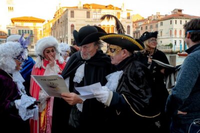 Venice: Venetian Style Carnival Pub Crawl