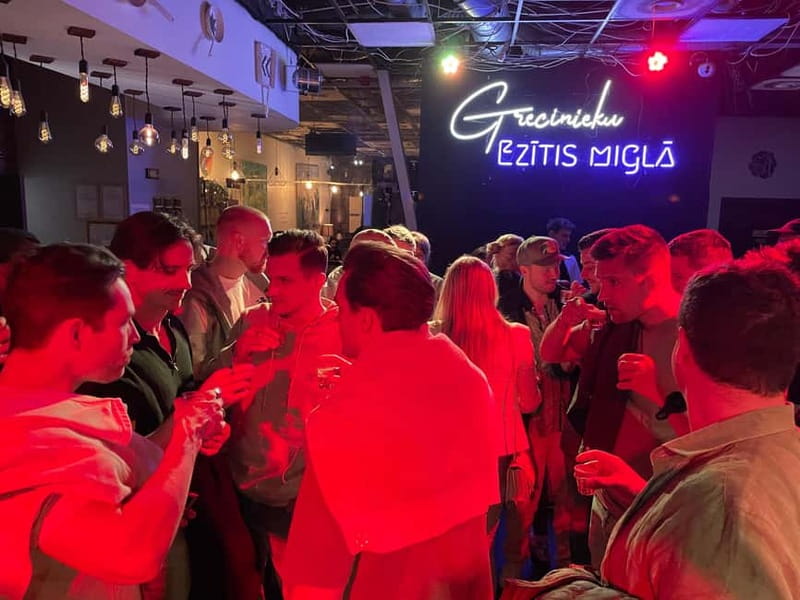 Vilnius: Pub Crawl with Welcome Drink and Traditional Snacks - Walking between Vilnius bars