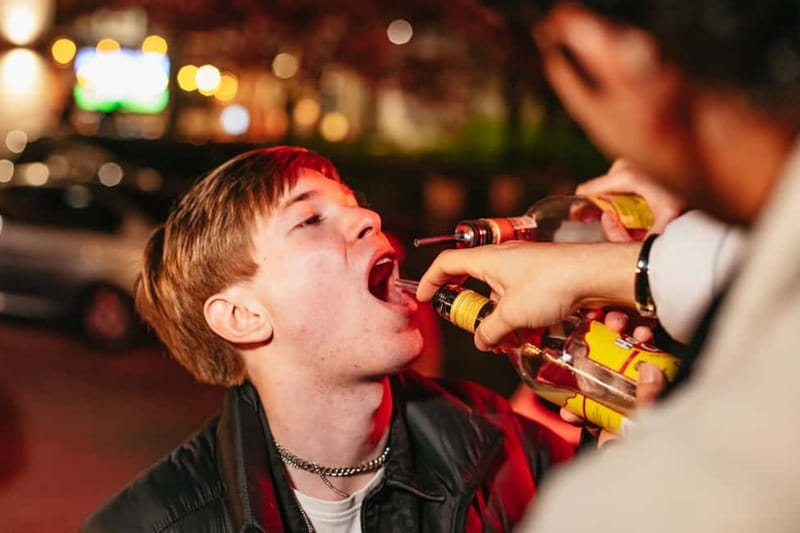 Warsaw: Pub Crawl with Optional 1-Hour Open Bar - The nightclub ending and its limits