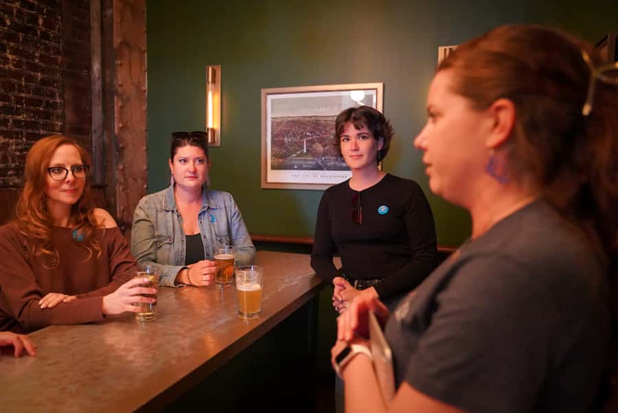 Washington, D.C.: History Tour Pub Crawl - The value of a short walk near the White House