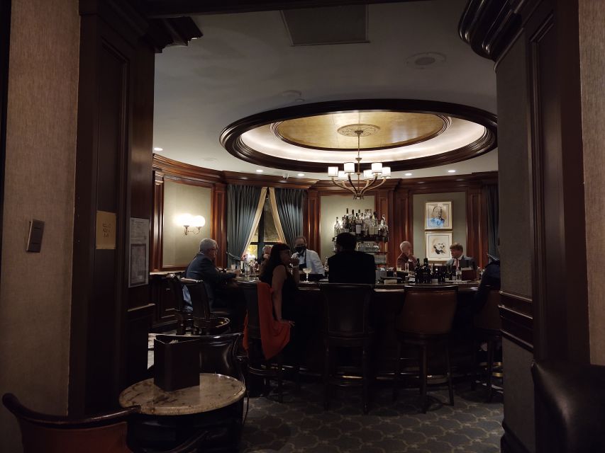Washington DC: Ghosts Boos and Booze Haunted Pub Crawl - Bootleggers, congressmen, and Washington’s less respectable side