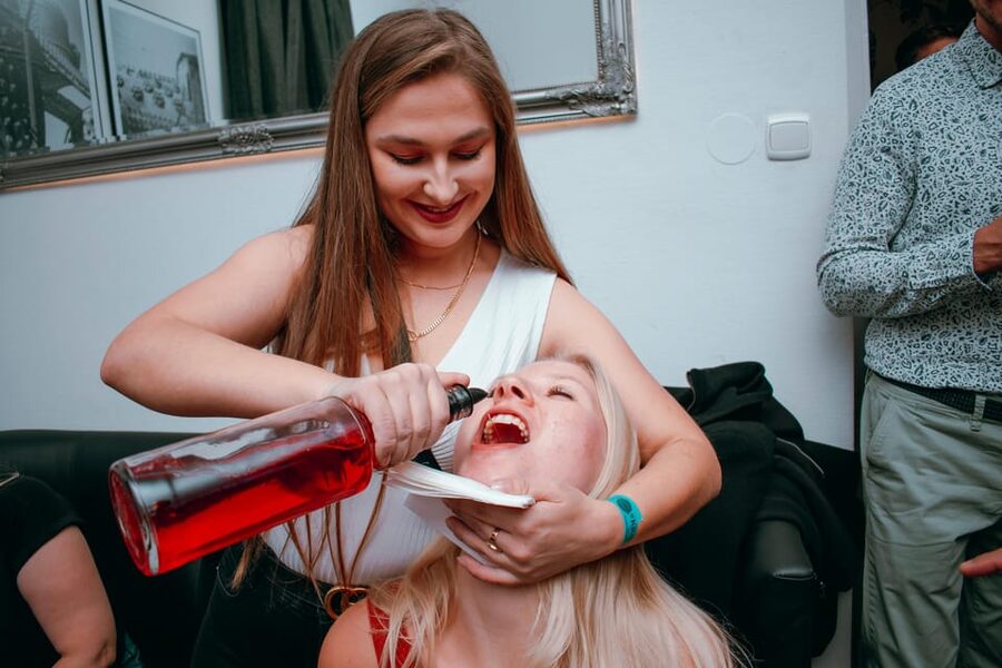 Wroclaw: Pub Crawl with Unlimited Drinks and VIP Club Entry - A practical way to enter Wroclaw nightlife