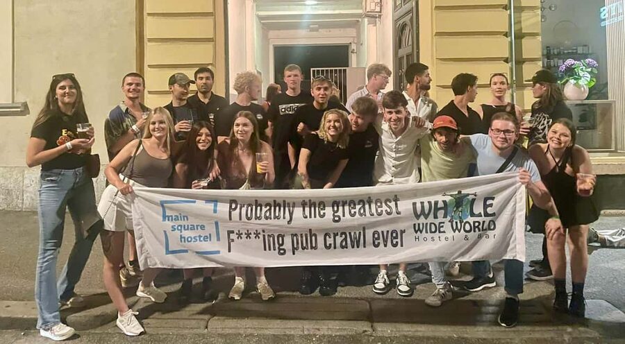 Zagreb: Pub Crawl, 1-Hour of Unlimited Drinks, & Club Entry - Should you book the Zagreb pub crawl?